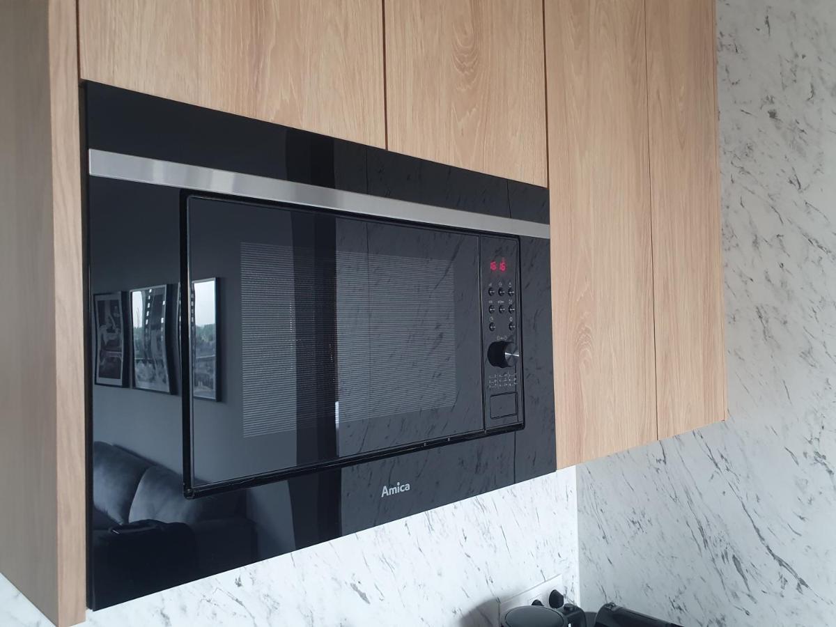 15 Pietro Sokolska 30 Towers Apartments - New - Lux - Parking - Sauna - Gym- And The Best View In Katowice Buitenkant foto